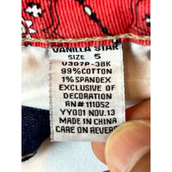 Vanilla Star Womens Floral Cut Off Shorts Stretch Lace Crocheted Red Black SZ 5 - Picture 9 of 10